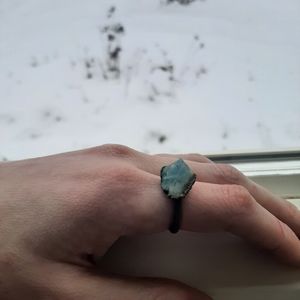 Raw kyanite statement copper ring